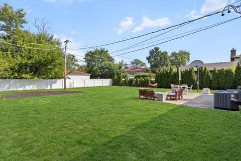 Tiny photo for 9349 Lowell Avenue, Skokie, IL 60076 (MLS # 12455404)