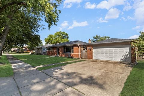 Tiny photo for 9349 Lowell Avenue, Skokie, IL 60076 (MLS # 12455404)
