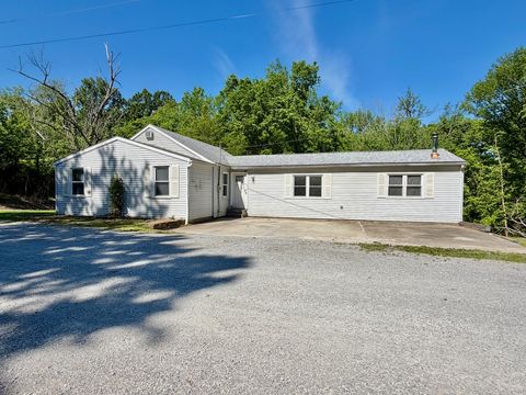 Tiny photo for 7 Lost Ranch Road, Murphysboro, IL 62966 (MLS # 12635662)
