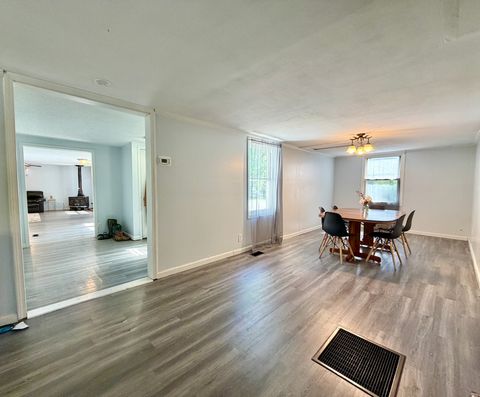 Tiny photo for 7 Lost Ranch Road, Murphysboro, IL 62966 (MLS # 12635662)
