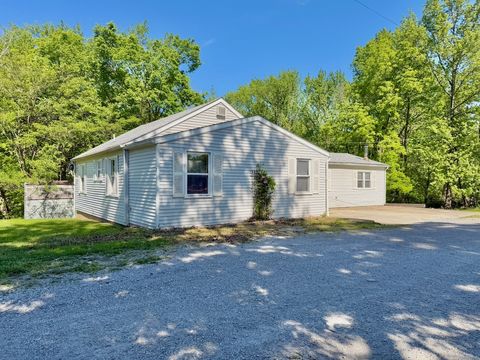 Tiny photo for 7 Lost Ranch Road, Murphysboro, IL 62966 (MLS # 12635662)