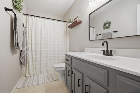 Tiny photo for 1313 Courtland Avenue, Normal, IL 61761 (MLS # 12621708)