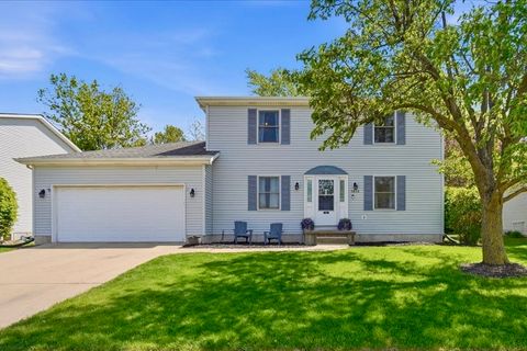 Photo of 1313 Courtland Avenue, Normal, IL 61761 (MLS # 12621708)