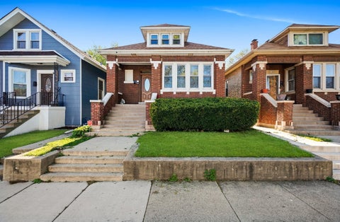 Photo of 1532 Lombard Avenue, Berwyn, IL 60402 (MLS # 12766627)
