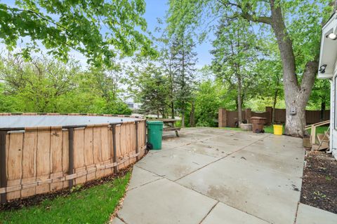 Tiny photo for 15285 State Street, South Holland, IL 60473 (MLS # 12460754)