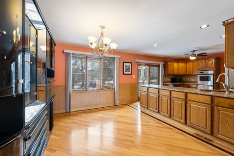 Tiny photo for 10033 S 87th Avenue, Palos Hills, IL 60465 (MLS # 12576194)