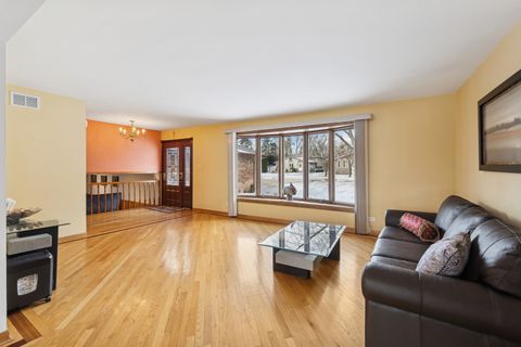 Tiny photo for 10033 S 87th Avenue, Palos Hills, IL 60465 (MLS # 12576194)