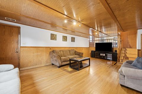 Tiny photo for 10033 S 87th Avenue, Palos Hills, IL 60465 (MLS # 12576194)