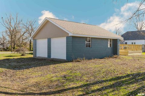 Tiny photo for 1012 N LOGAN Street, Marion, IL 62959 (MLS # QC4269711)