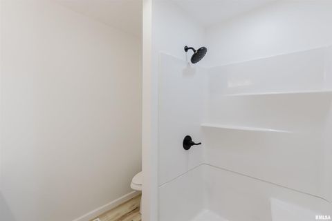 Tiny photo for 1012 N LOGAN Street, Marion, IL 62959 (MLS # QC4269711)