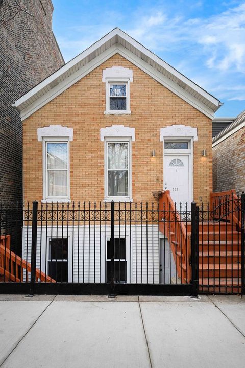 2314 S Hoyne Avenue Chicago IL 60608