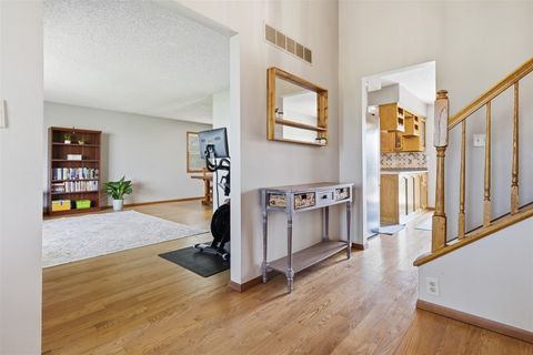 Tiny photo for 1102 Countryside Lane, Pontiac, IL 61764 (MLS # 12591651)