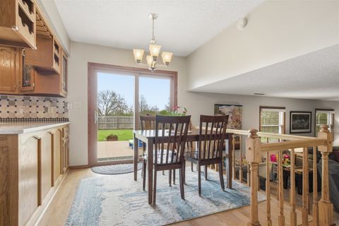 Tiny photo for 1102 Countryside Lane, Pontiac, IL 61764 (MLS # 12591651)