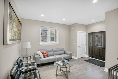 Tiny photo for 70 Prairie Court, Wheeling, IL 60090 (MLS # 12613576)