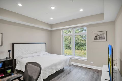 Tiny photo for 70 Prairie Court, Wheeling, IL 60090 (MLS # 12613576)