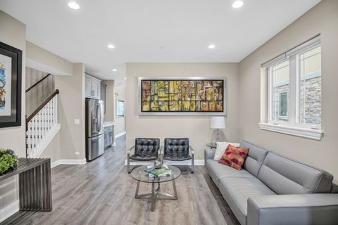 Tiny photo for 70 Prairie Court, Wheeling, IL 60090 (MLS # 12613576)