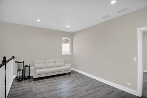 Tiny photo for 70 Prairie Court, Wheeling, IL 60090 (MLS # 12613576)