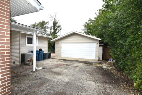 Tiny photo for 210 E MYRICK Avenue, Addison, IL 60101 (MLS # 12780686)