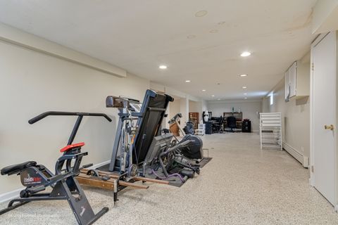 Tiny photo for 125 N Oak Leaf Drive, Addison, IL 60101 (MLS # 12454418)