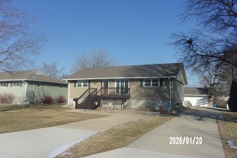 Photo of 120 W Herron Court, Watseka, IL 60970 (MLS # 12551986)