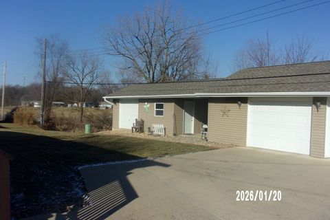 Tiny photo for 120 W Herron Court, Watseka, IL 60970 (MLS # 12551986)