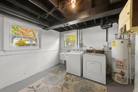 Tiny photo for 1100 Brentwood Lane, Wheaton, IL 60189 (MLS # 12509953)