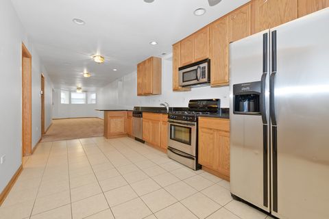Tiny photo for 1939 N Sawyer Avenue #G, Chicago, IL 60647 (MLS # 12478106)