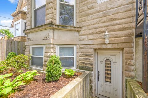 Tiny photo for 1939 N Sawyer Avenue #G, Chicago, IL 60647 (MLS # 12478106)