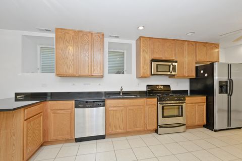 Tiny photo for 1939 N Sawyer Avenue #G, Chicago, IL 60647 (MLS # 12478106)
