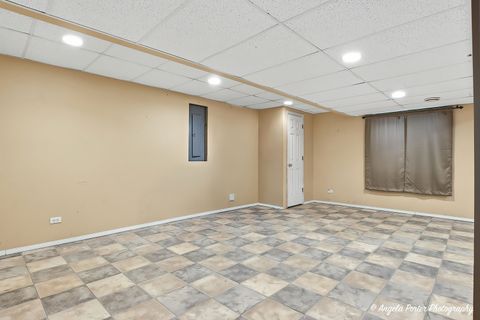 Tiny photo for 283 Spring Lake Drive, Round Lake, IL 60073 (MLS # 12614571)