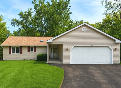 323 Seafarer Dr – Investment Home