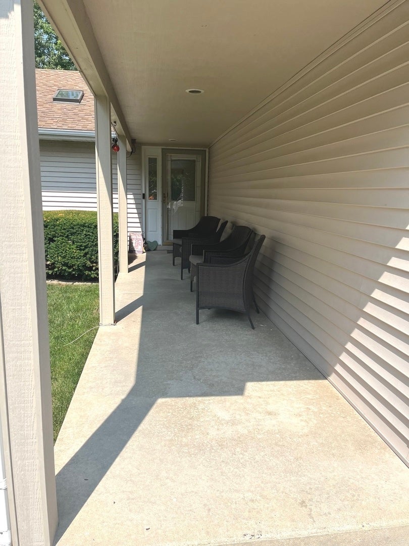 323 Seafarer Drive