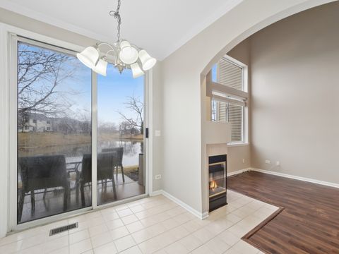 Tiny photo for 3039 Autumn Lake Drive #3039, Aurora, IL 60504 (MLS # 12586774)