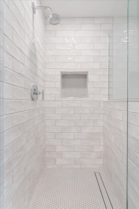 Tiny photo for 104 S Monroe Street, Hinsdale, IL 60521 (MLS # 12503981)