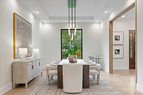 Tiny photo for 104 S Monroe Street, Hinsdale, IL 60521 (MLS # 12503981)