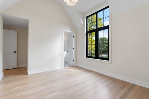 Tiny photo for 104 S Monroe Street, Hinsdale, IL 60521 (MLS # 12503981)