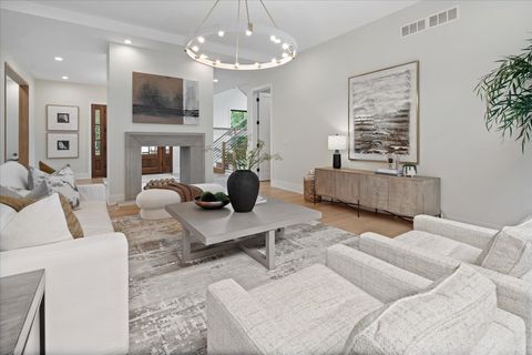 Tiny photo for 104 S Monroe Street, Hinsdale, IL 60521 (MLS # 12503981)