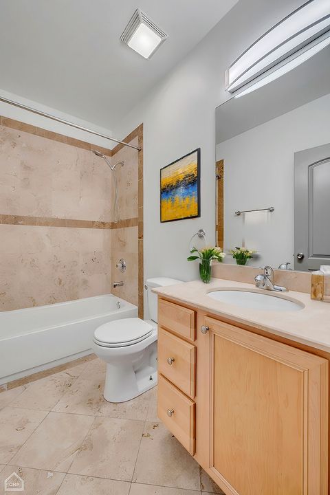 Tiny photo for 4235 S Calumet Avenue, Chicago, IL 60653 (MLS # 12524334)