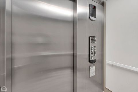 Tiny photo for 4235 S Calumet Avenue, Chicago, IL 60653 (MLS # 12524334)