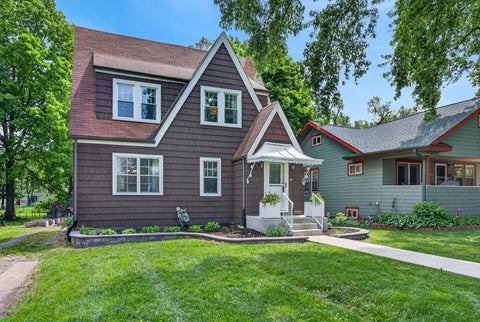 Photo of 201 S Illinois Avenue, Villa Park, IL 60181 (MLS # 12652501)