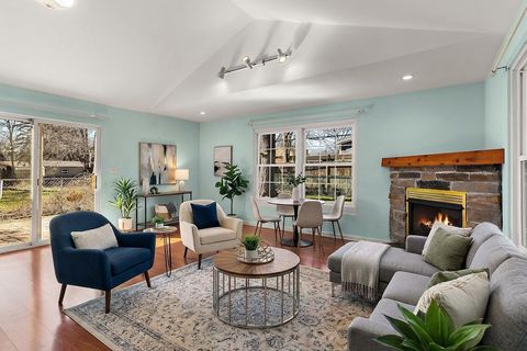 Tiny photo for 742 Pine Street, Deerfield, IL 60015 (MLS # 12615620)