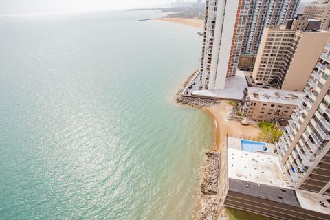 Tiny photo for 6157 N Sheridan Road #24G, Chicago, IL 60660 (MLS # 12623008)