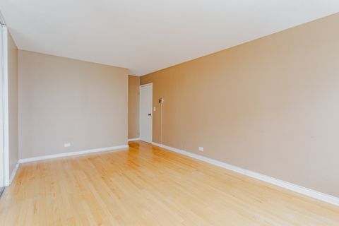 Tiny photo for 6157 N Sheridan Road #24G, Chicago, IL 60660 (MLS # 12623008)