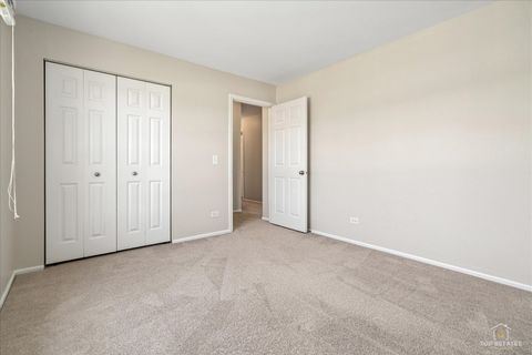 Tiny photo for 1427 Sutton Court #1427, Vernon Hills, IL 60061 (MLS # 12603823)