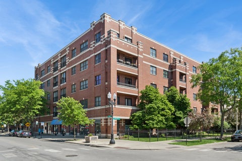 Photo of 4553 N MAGNOLIA Avenue #403, Chicago, IL 60640 (MLS # 12663900)