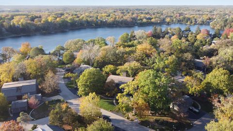 Tiny photo for 294 W Mallard Point #A, Lake Barrington, IL 60010 (MLS # 12538426)