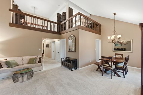 Tiny photo for 294 W Mallard Point #A, Lake Barrington, IL 60010 (MLS # 12538426)