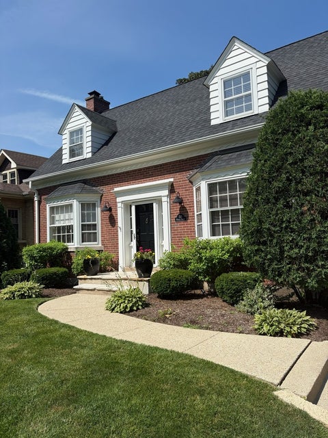 Tiny photo for 110 N Merrill Street, Park Ridge, IL 60068 (MLS # 12699458)