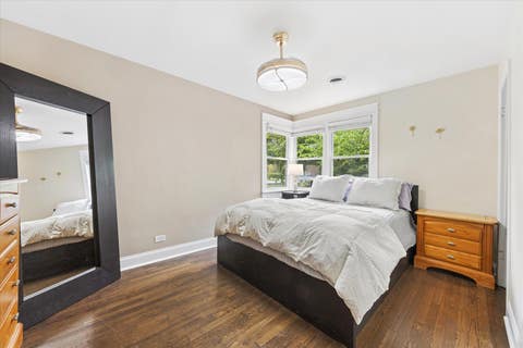 Tiny photo for 4812 Wolf Road, Western Springs, IL 60558 (MLS # 12685081)