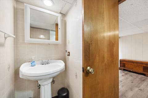 Tiny photo for 4812 Wolf Road, Western Springs, IL 60558 (MLS # 12685081)